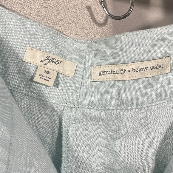 J.Jill light Blue linen Lightweight shorts - Picture 3 of 6